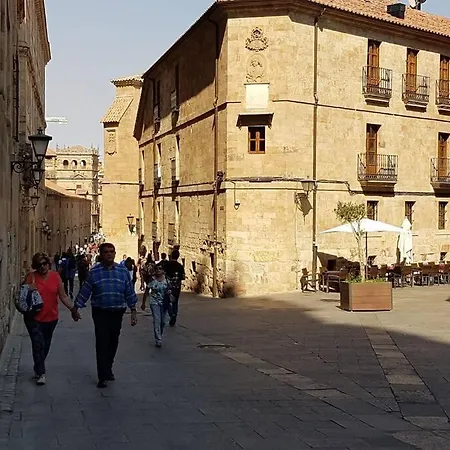 Edificio Del Siglo Xviii Restaurado La Ranita Salamantina Salamanca