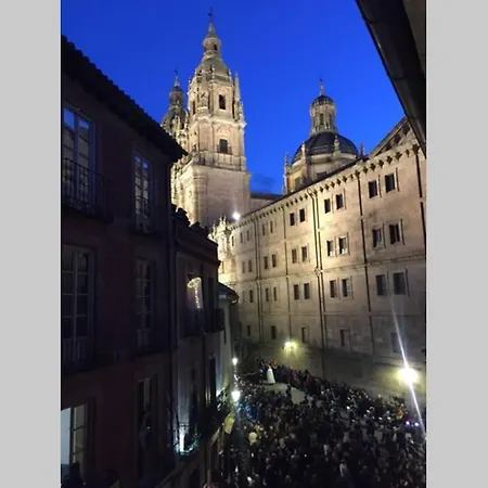 Edificio Del Siglo Xviii Restaurado La Ranita Salamantina * Salamanca
