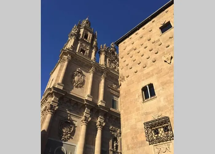 Edificio Del Siglo Xviii Restaurado La Ranita Salamantina Salamanca