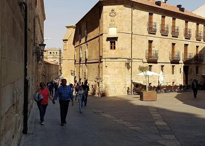 Edificio Del Siglo Xviii Restaurado La Ranita Salamantina Salamanca